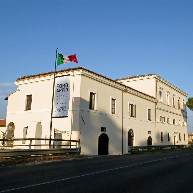 Foro Appio Mansio Hotel Latina Buitenkant foto